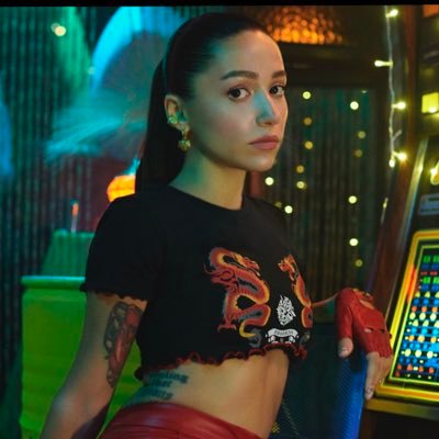 Zeynep Bastık - Pop